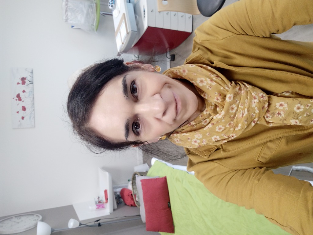 photo portrait SARTRE Mireille