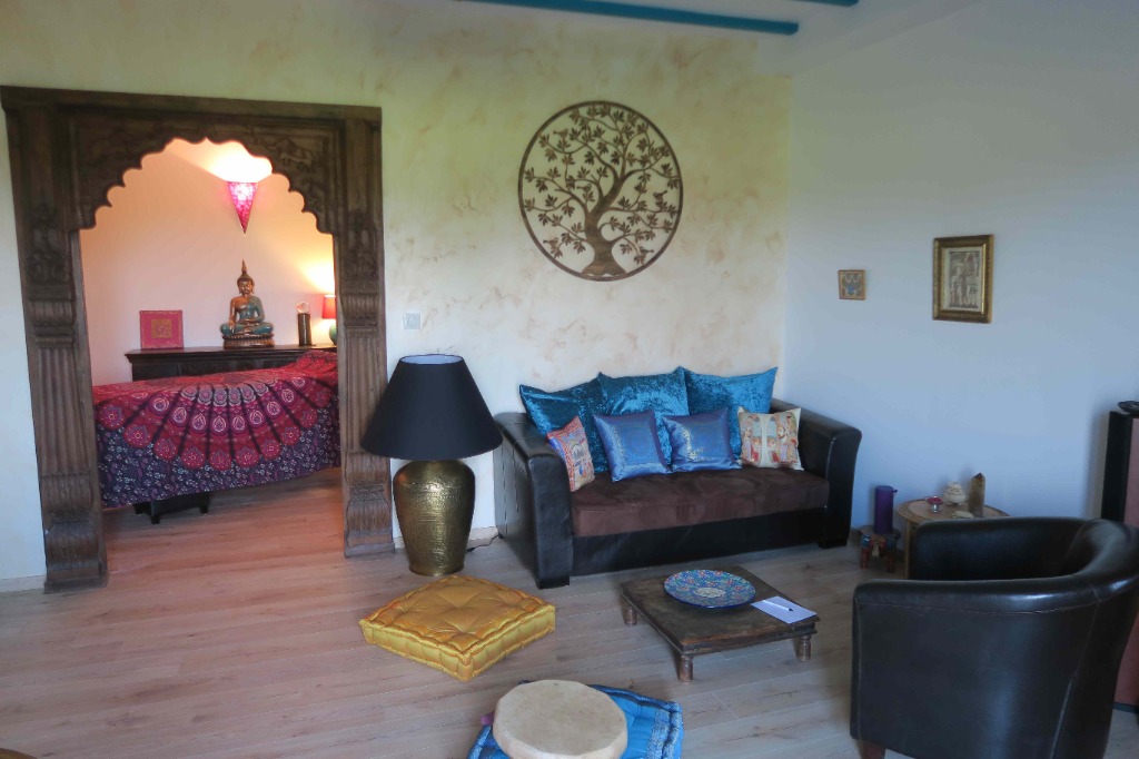 photo cabinet Véronique POMMEAU CLOITRE