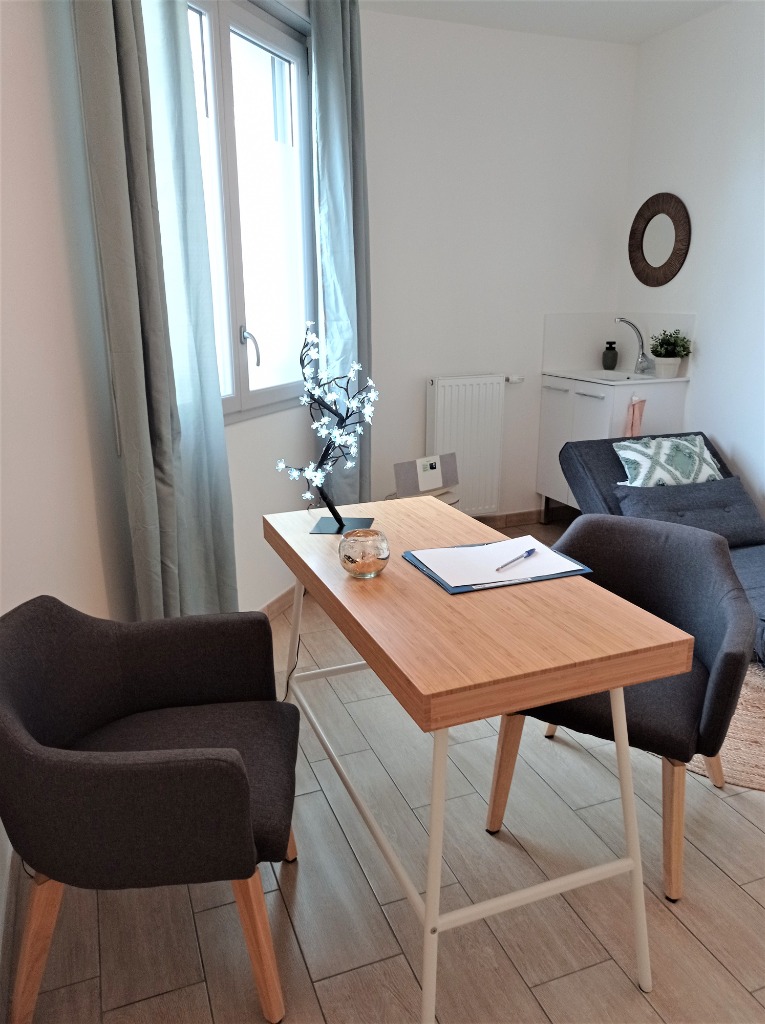 photo cabinet Françoise AUBIN