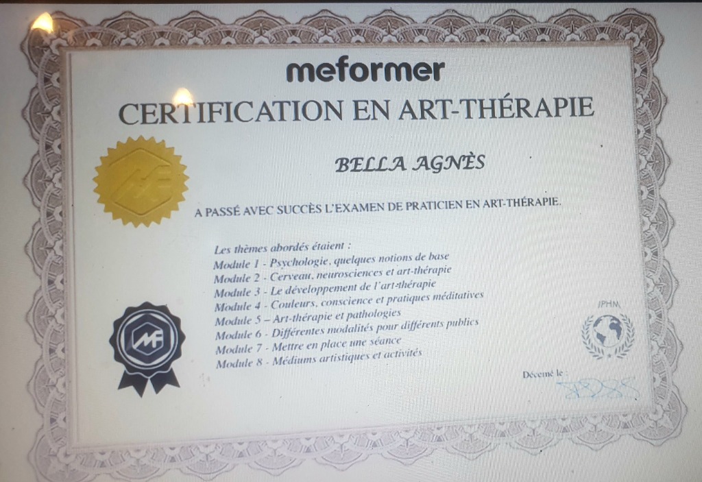 photo diplome AGNES BELLA ART JOYEUX