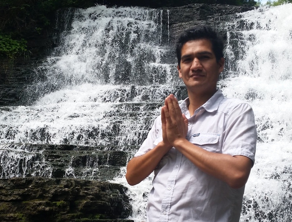 photo cabinet Jose Bueno