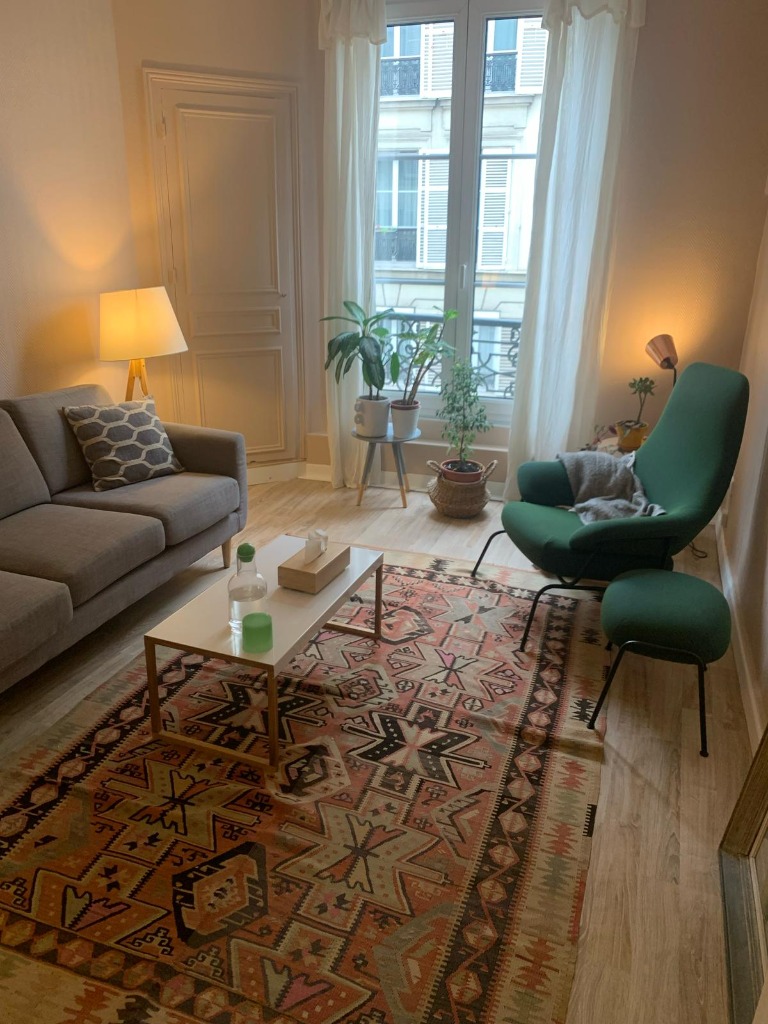 photo cabinet Bettina Masson