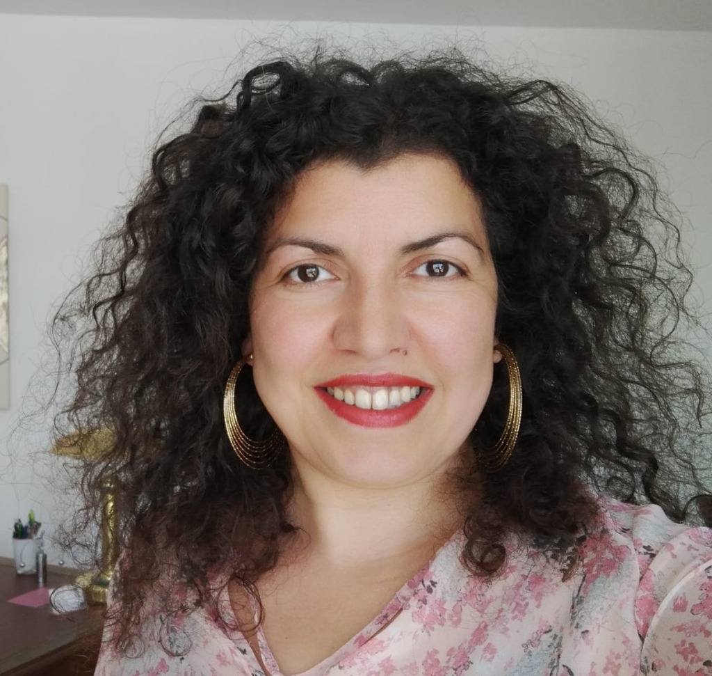 photo cabinet Nadia Halaïmia