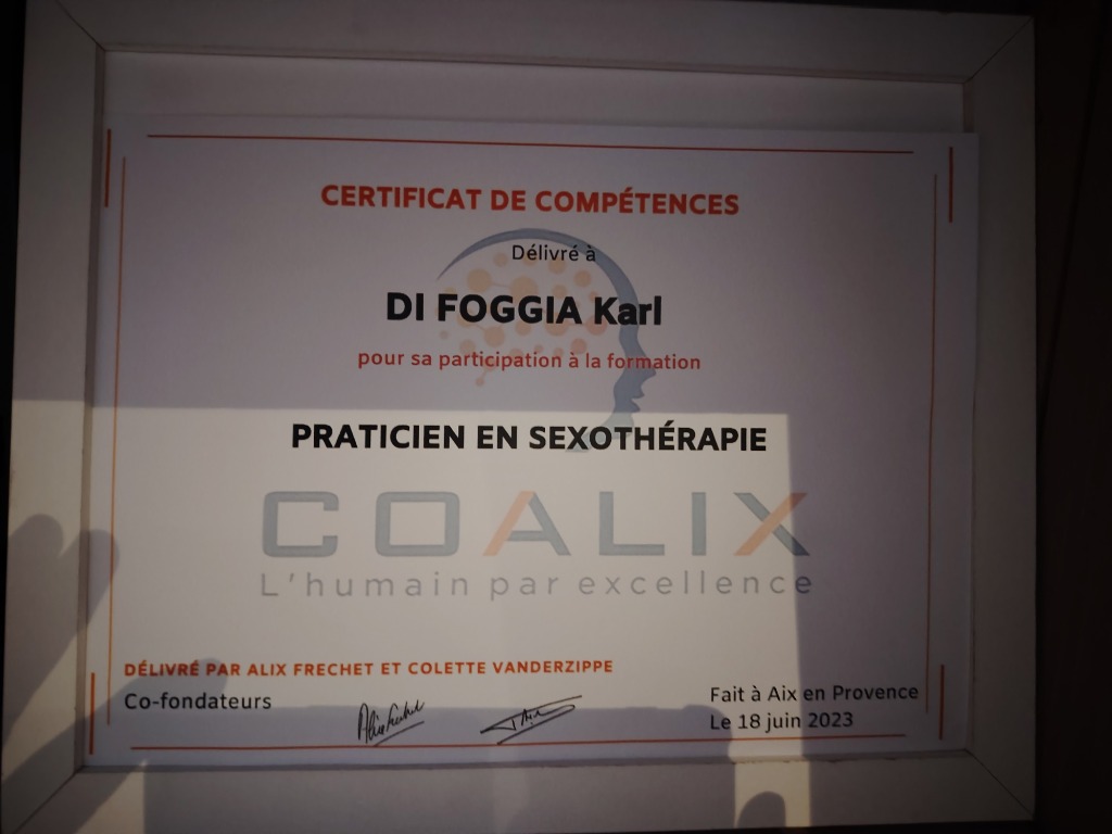 photo diplome Karl Di Foggia