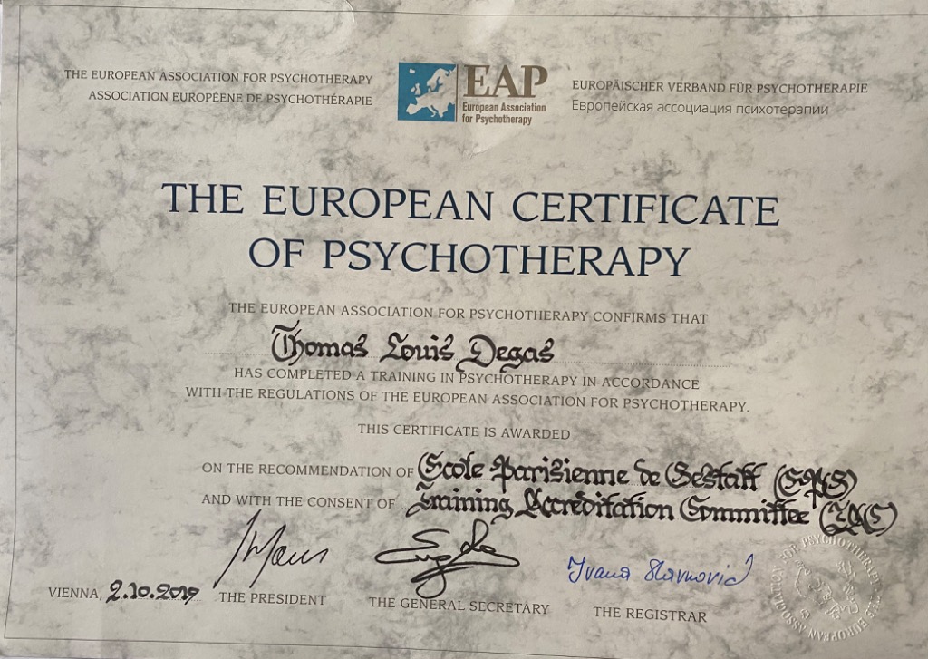 photo diplome Thomas Degas