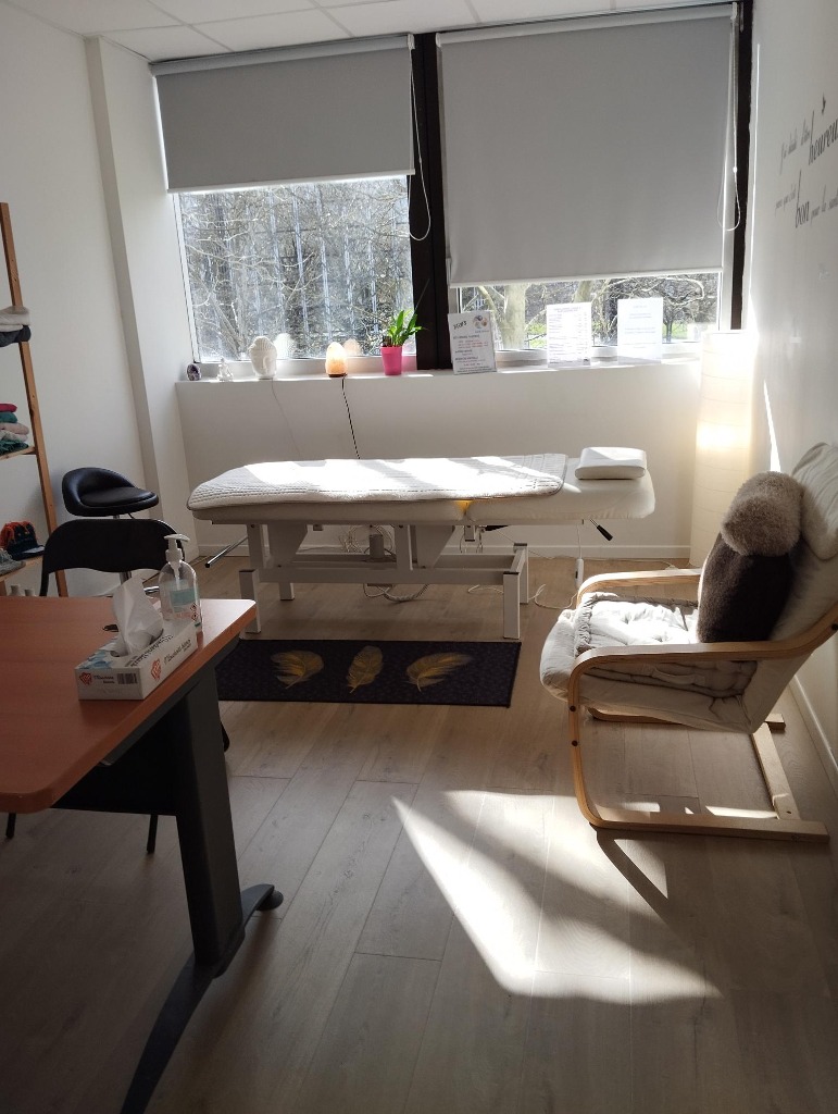 photo cabinet Corinne COMBES E.I