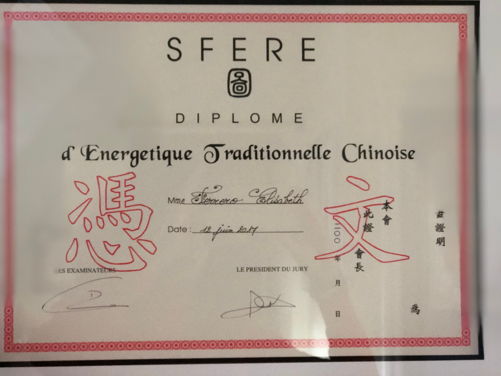 photo diplome ELIZABETH FERRERO