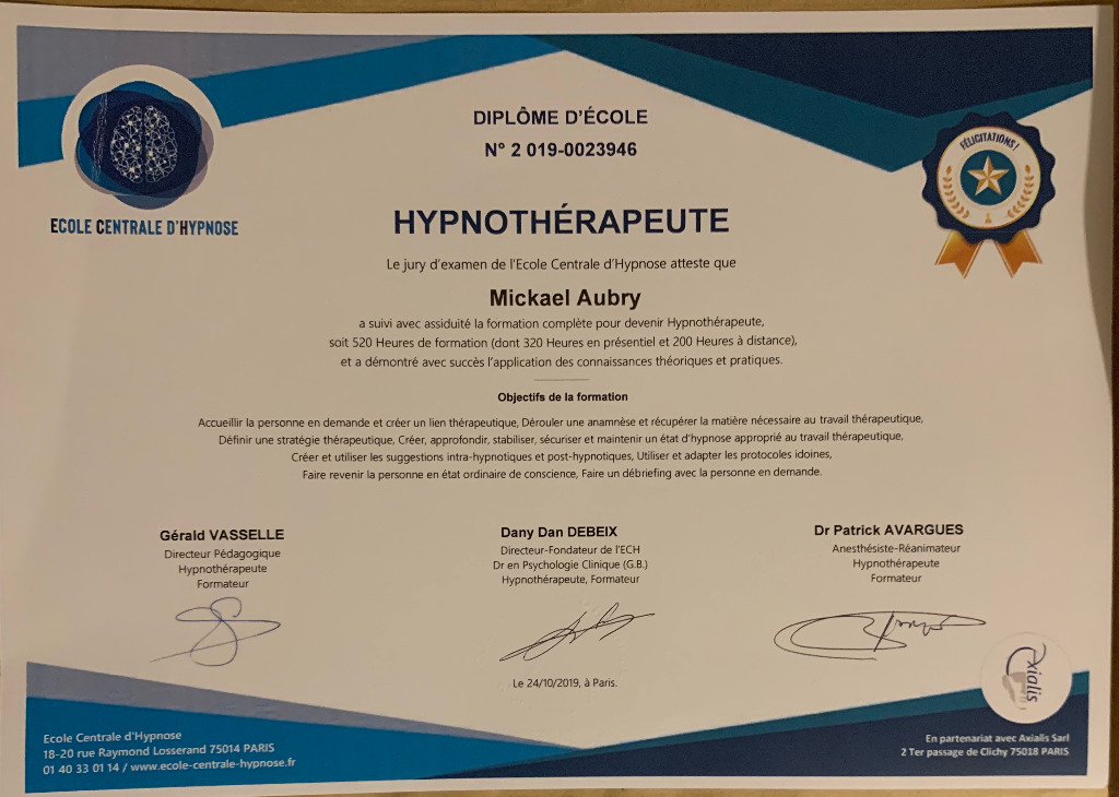 photo diplome Mickaël Aubry