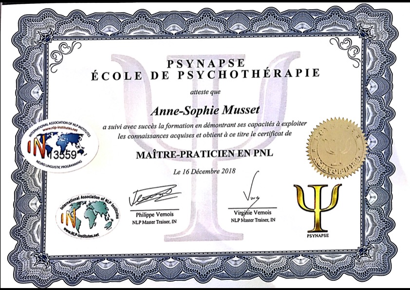 photo diplome Anne-Sophie Musset