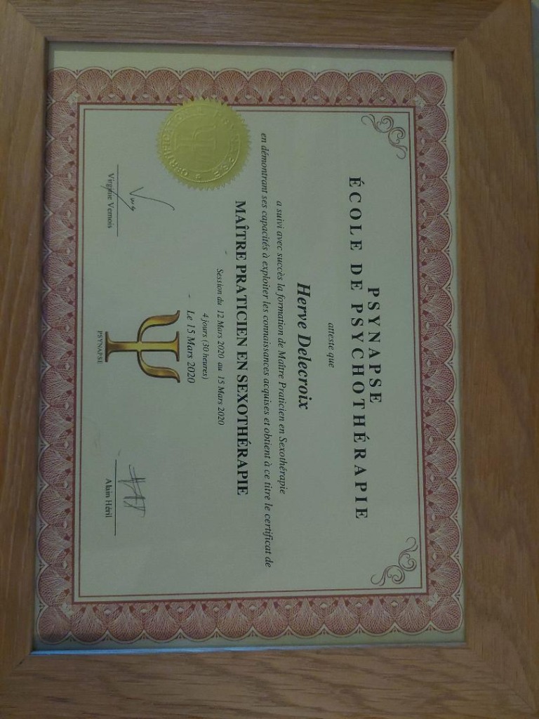 photo diplome DELECROIX HERVE