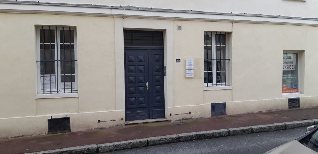 photo diplome Laura BARSAMIAN