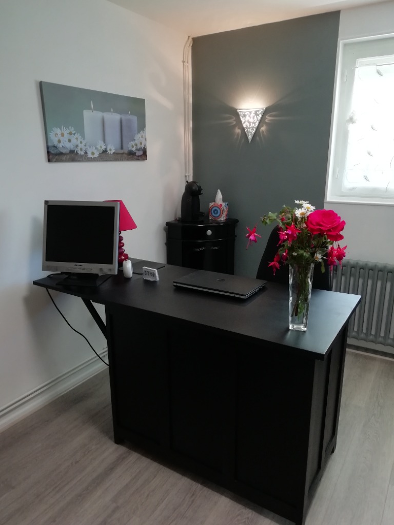 photo cabinet Magalie Posiere