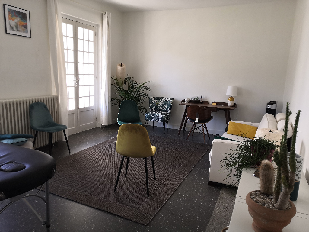 photo cabinet Marie WOIRET 