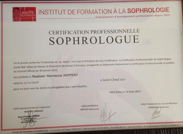 photo diplome Maroussia NIPPERT