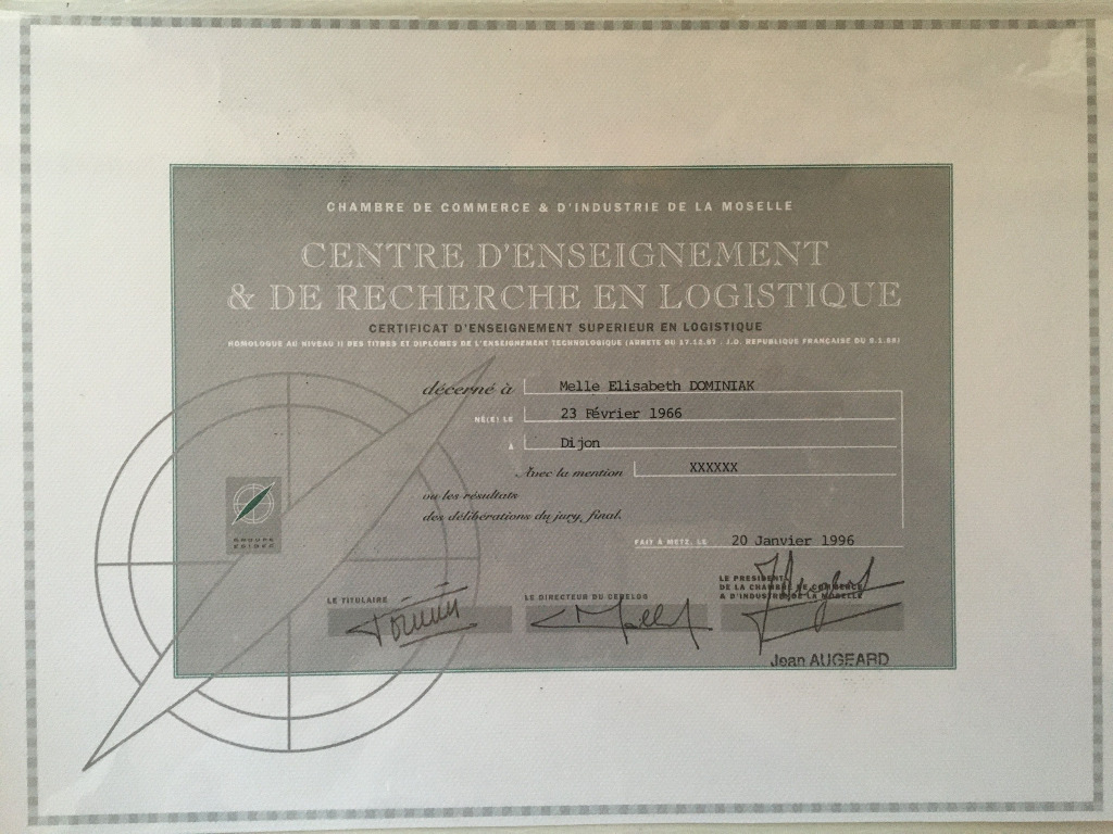 photo diplome ARHIUM CONSULTING