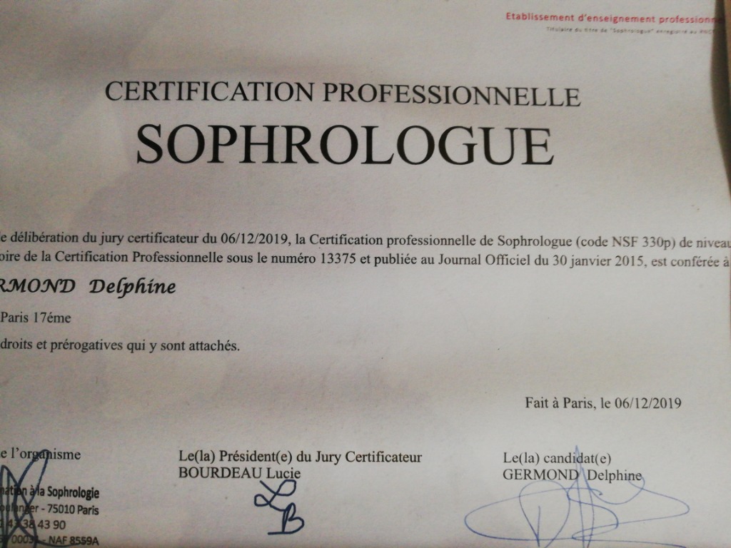 photo diplome Delphine GERMOND 