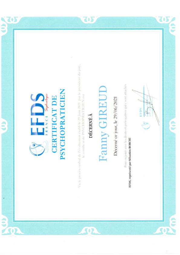 photo diplome Fanny Gireud