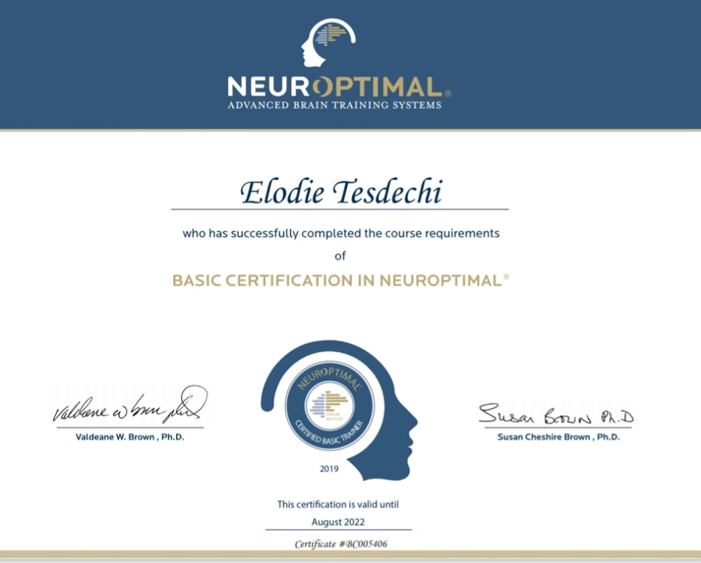 photo diplome Elodie TESDECHI