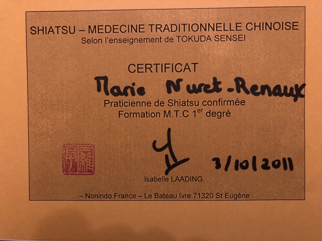 photo diplome Nuret Marie Zenshiatsu60