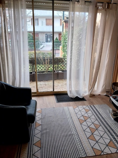 photo cabinet MARIA HELENA GONCALVES