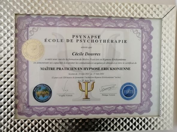 photo diplome Douvres Cécile 