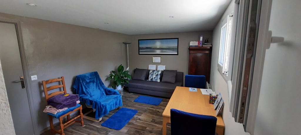 photo cabinet Laure BEYSECKER