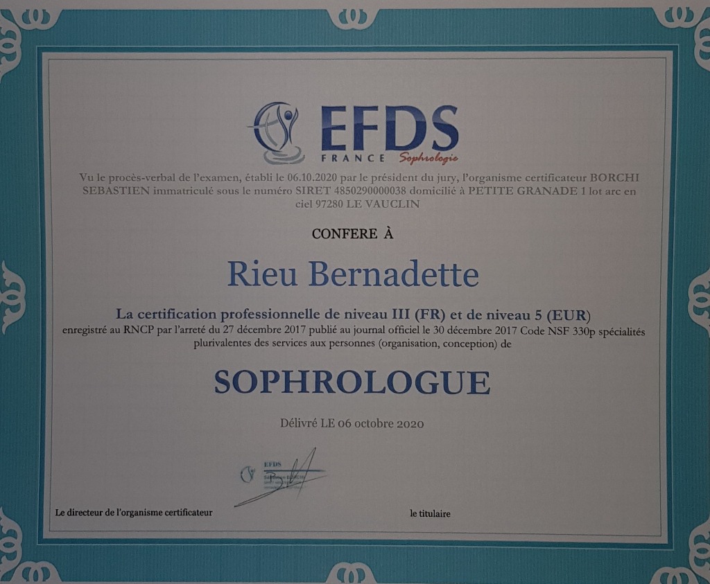 photo diplome Bernadette PELLETIER RIEU