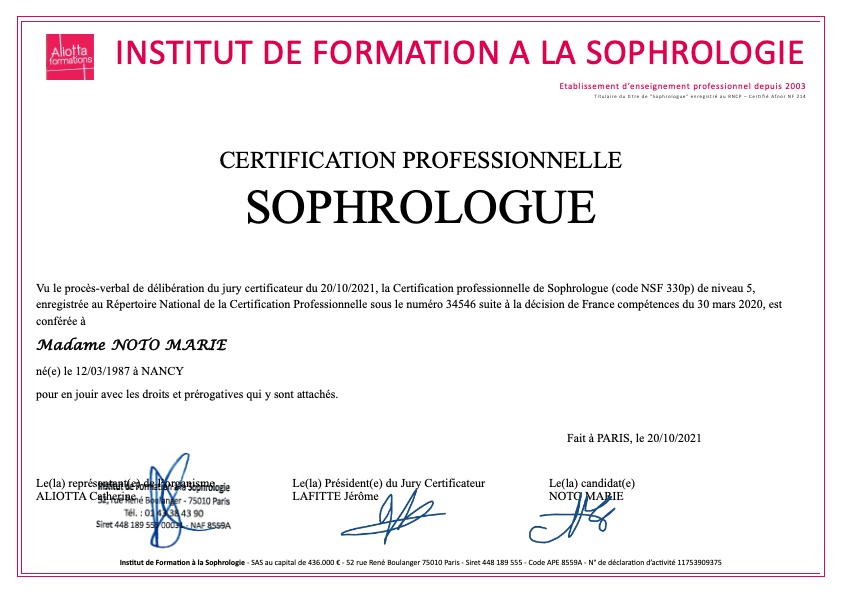 photo diplome Marie NOTO