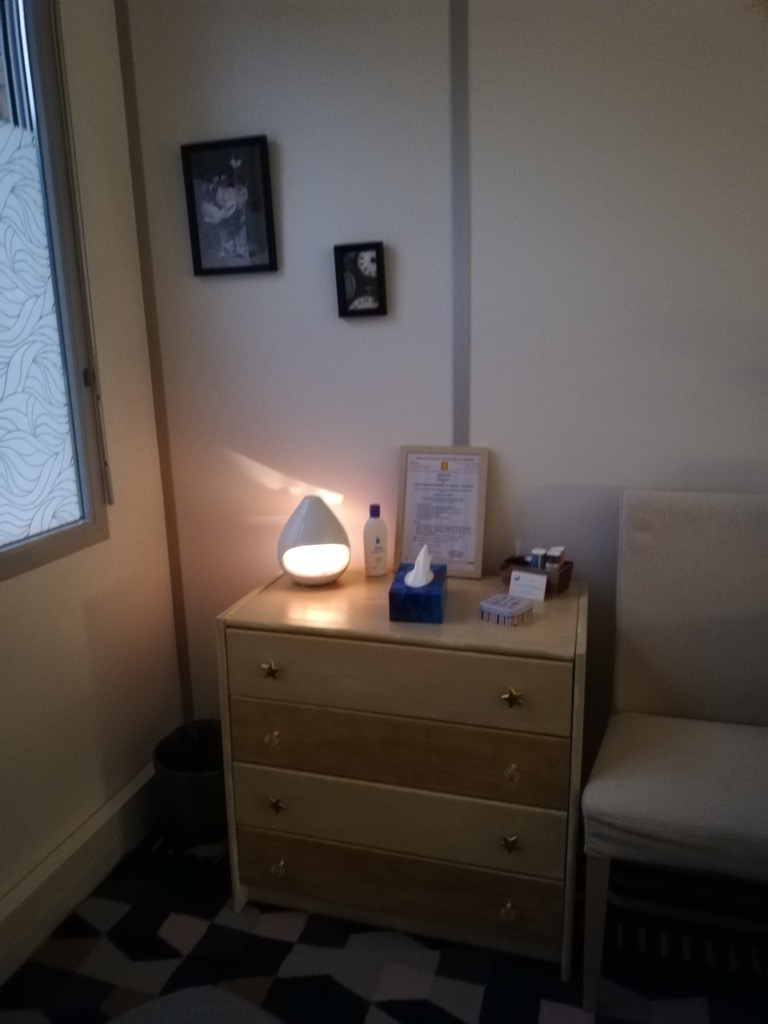 photo cabinet Hypnothérapie -Claire HENRI