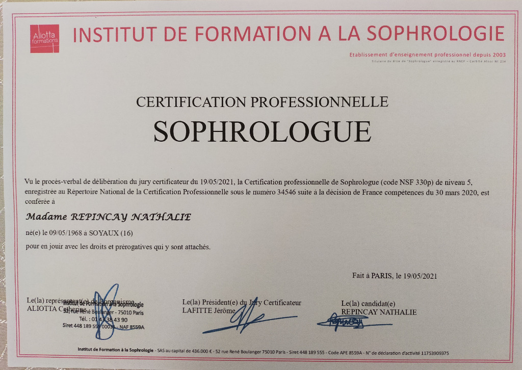 photo diplome Nathalie REPINCAY