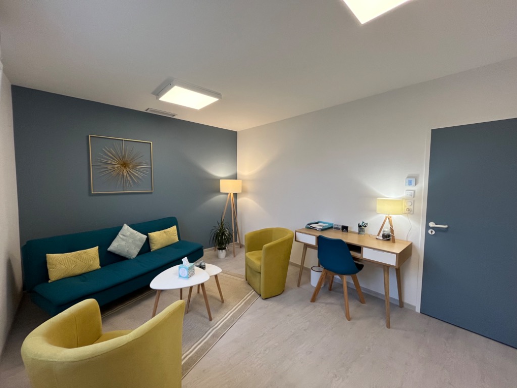 photo cabinet Stéphanie Boumnich 