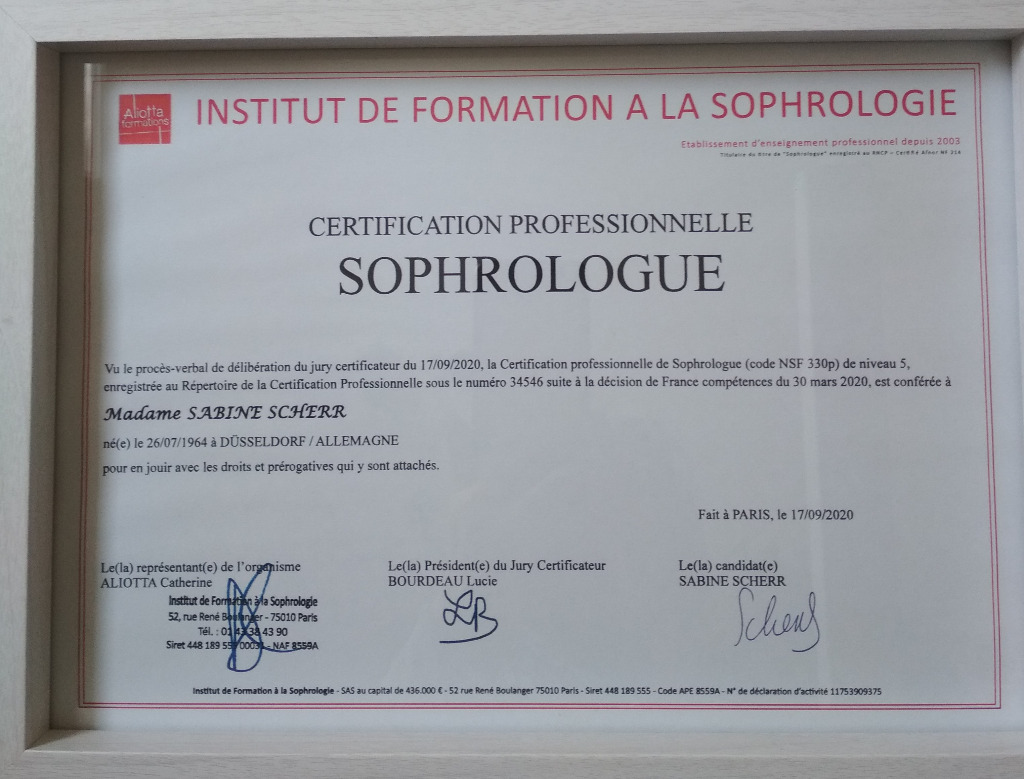 photo diplome Intermède Sophro