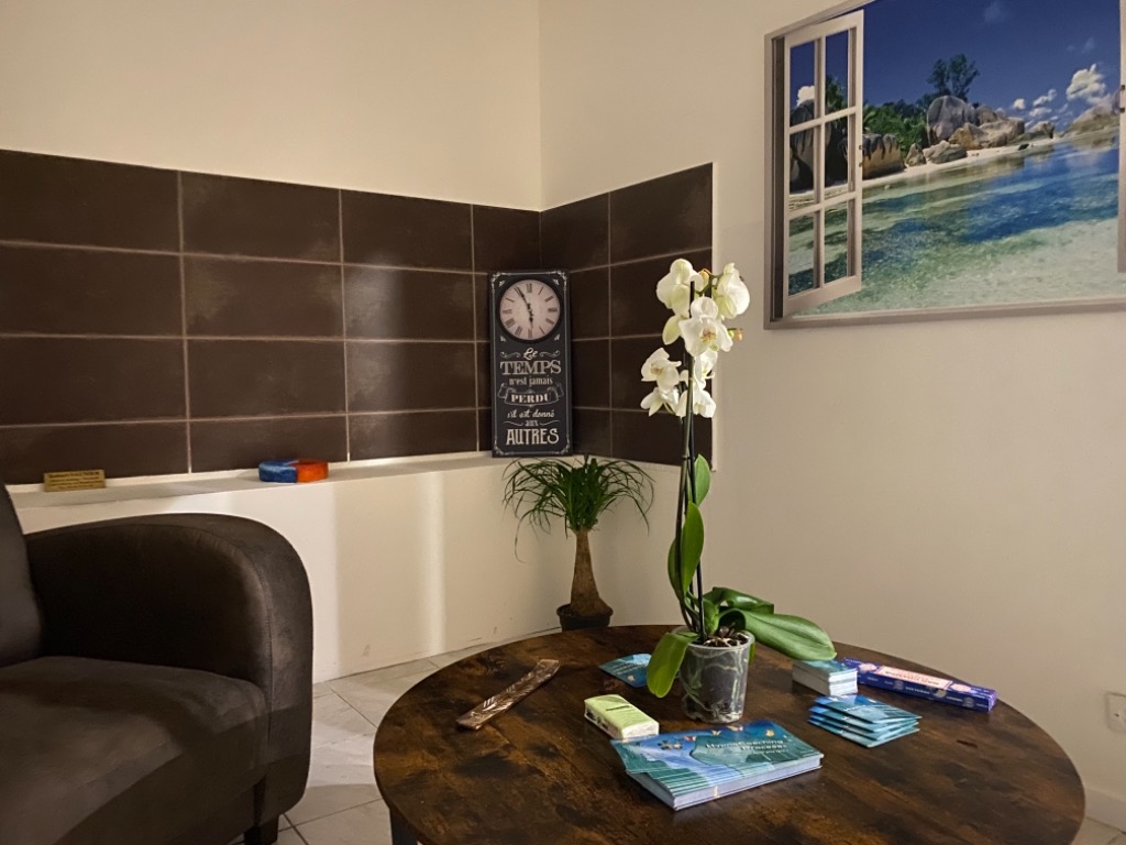 photo cabinet Robert Saunier (HypnoCoaching Process)