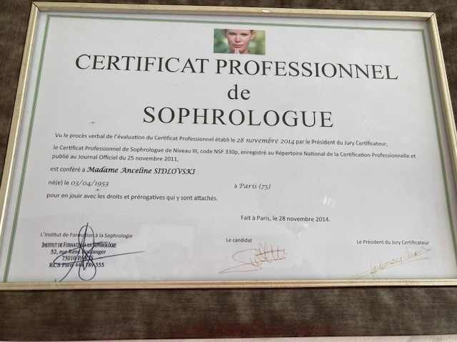 photo diplome Anceline Sidlovski