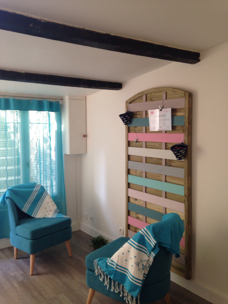 photo cabinet Elisabeth MANOURY 