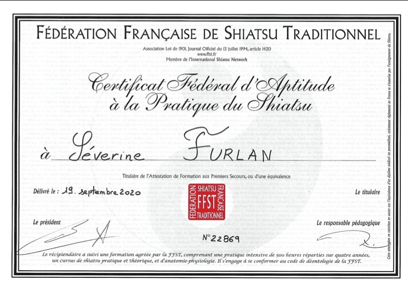 photo diplome SHIATSU ATO Severine Furlan