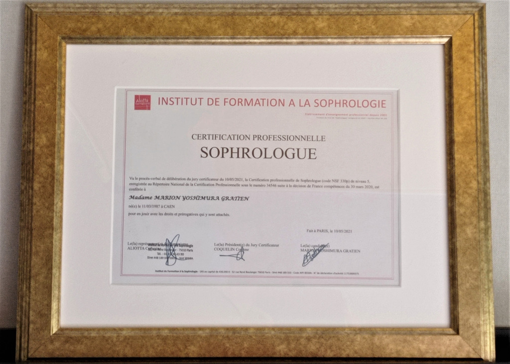 photo diplome Marion YOSHIMURA