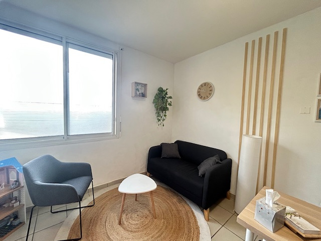 photo cabinet Séverine BECHIS HUE