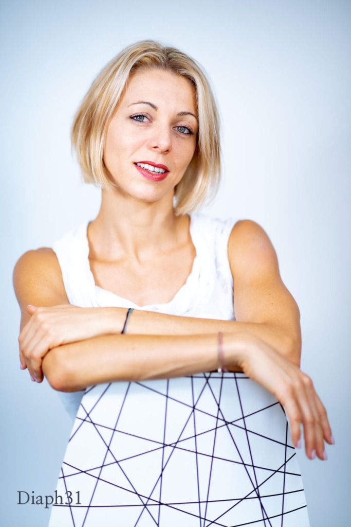 photo portrait I Like To MovEat