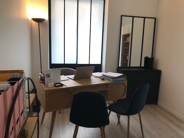 photo cabinet Aminata ANDRIEUX