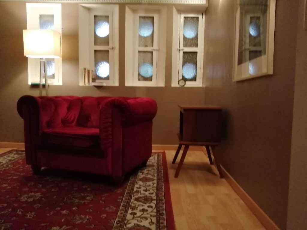 photo cabinet BRUNO TRAVERSI