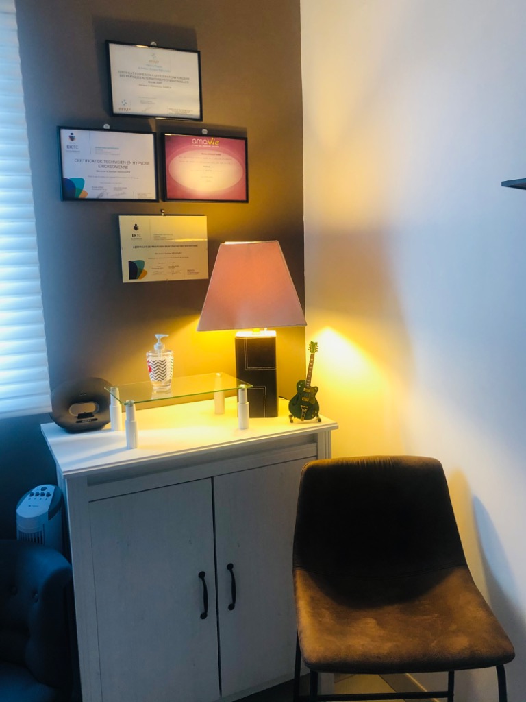 photo cabinet Damien Heroguez