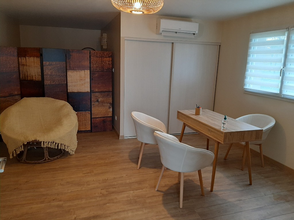 photo cabinet Ma Botiolà Sophrologie