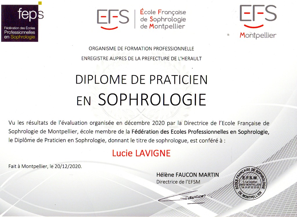 photo diplome Lucie LAVIGNE 