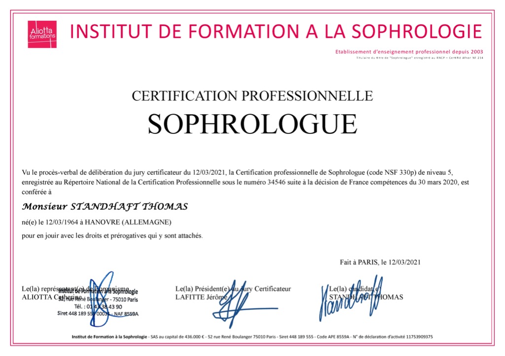 photo diplome Thomas  STANDHAFT