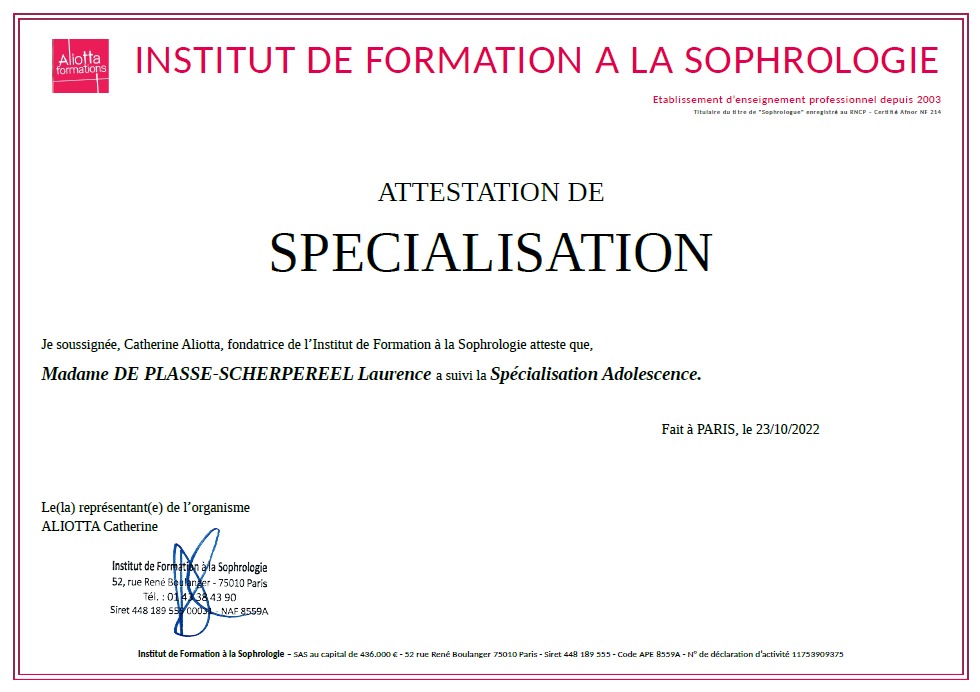 photo diplome Laurence SCHERPEREEL - DE PLASSE