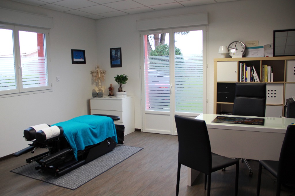 photo cabinet ROMAIN MARIE ASTRID