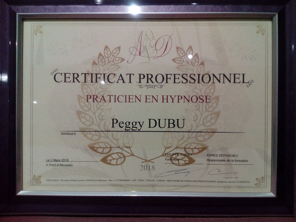 photo diplome DUBU PEGGY