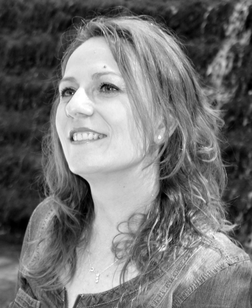 photo portrait KRYSTEL HARRE SOPHROLOGUE