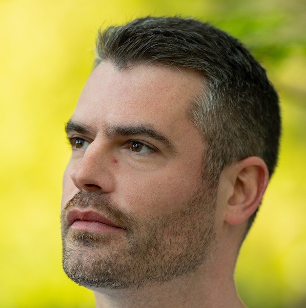 photo portrait Julien Lavergne Thérapeute